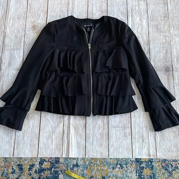 INC International Concepts Black Faux Suede Tiered Ruffle Jacket M Bell Sleeves - Picture 4 of 10